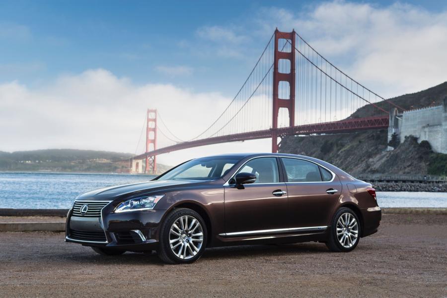  Lexus LS600h L 2013 года  (фото 27 из 45)